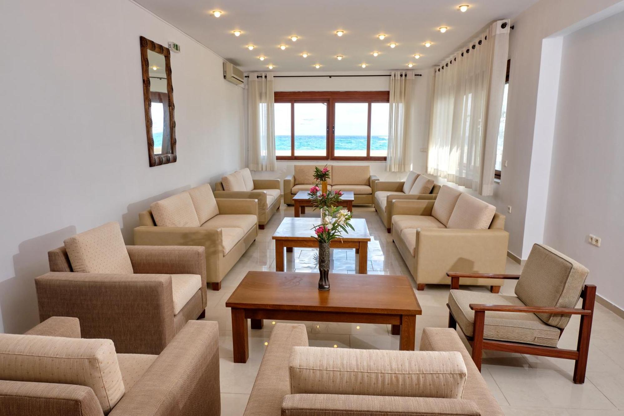 Niros Beachfront Aparthotel Kokkini Hani 외부 사진