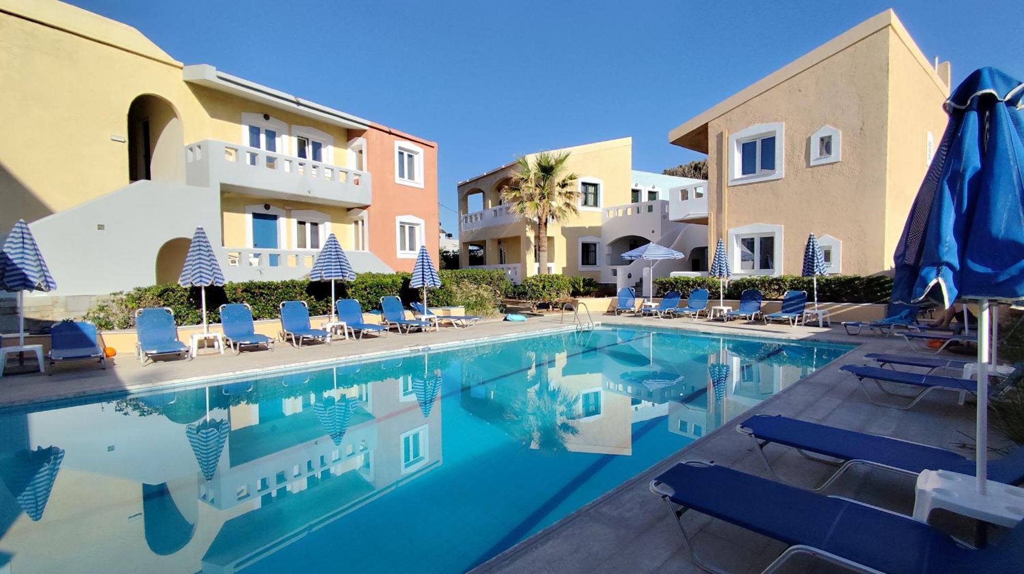 Niros Beachfront Aparthotel Kokkini Hani 외부 사진