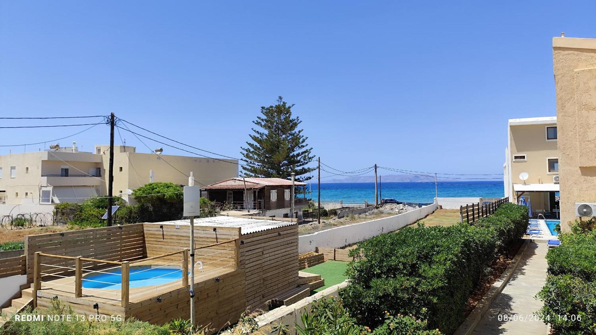 Niros Beachfront Aparthotel Kokkini Hani 외부 사진
