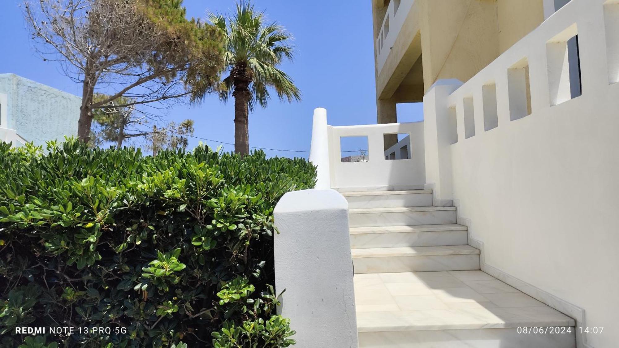 Niros Beachfront Aparthotel Kokkini Hani 외부 사진