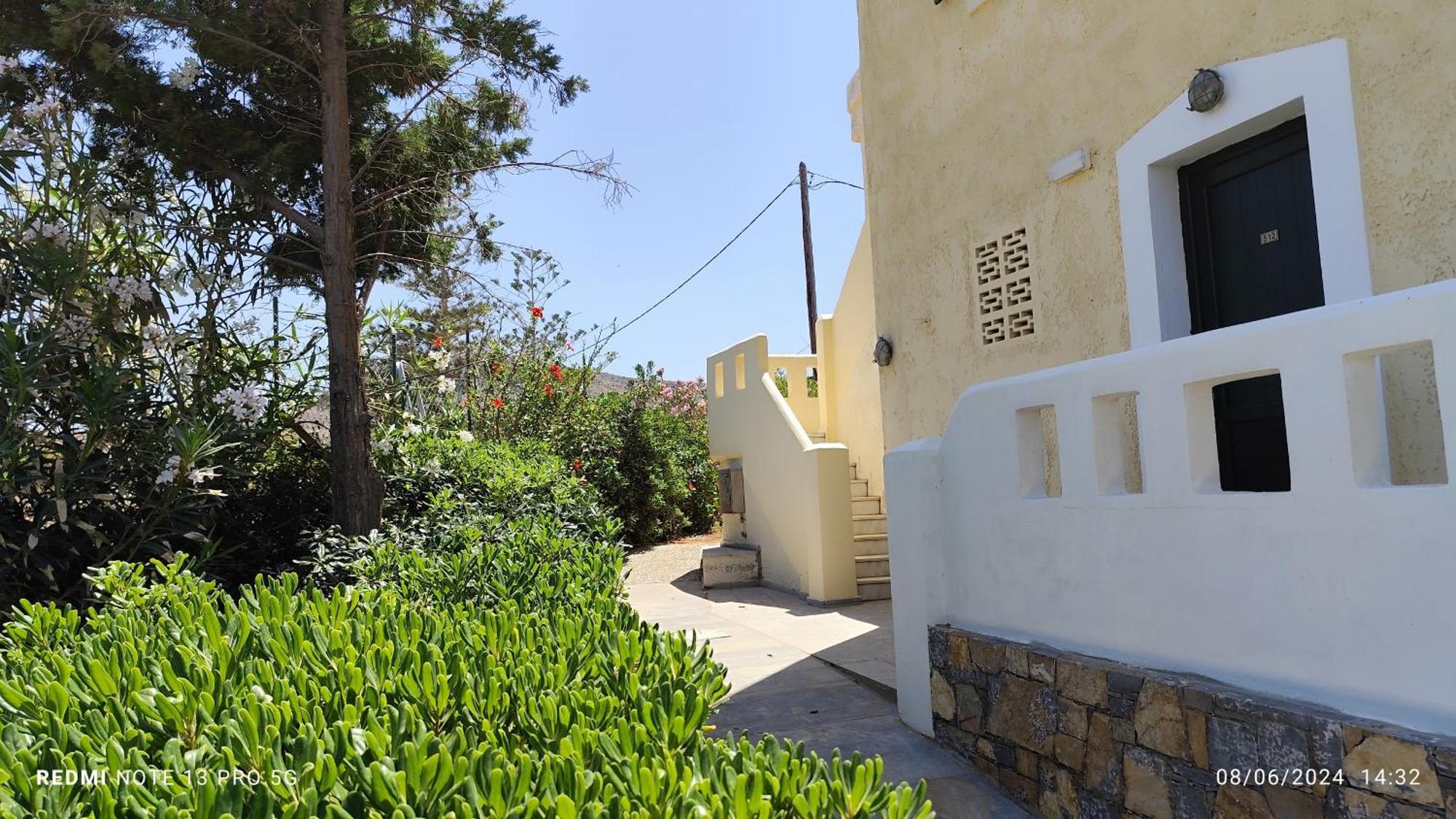 Niros Beachfront Aparthotel Kokkini Hani 외부 사진