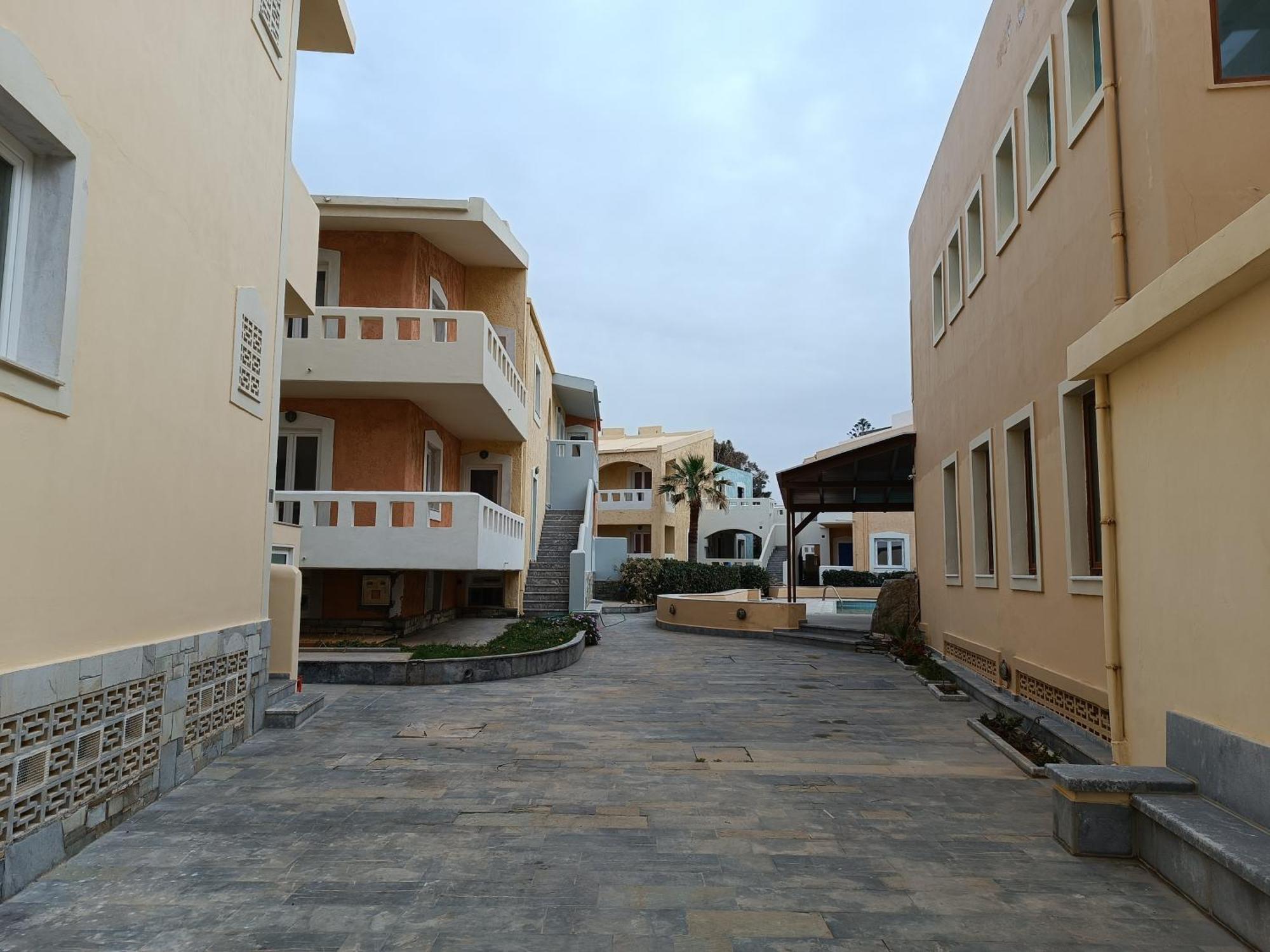 Niros Beachfront Aparthotel Kokkini Hani 외부 사진